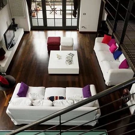 Design Loft * ميلان