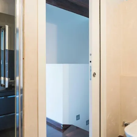 Design Loft * ميلان